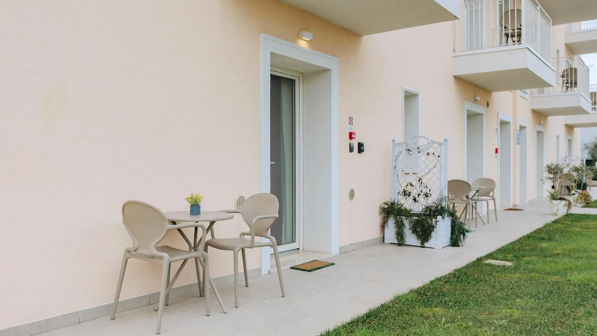 פסקיארה דל גארדה Ranalli Apartments Sole & Luna  פסקיארה דל גארדה
