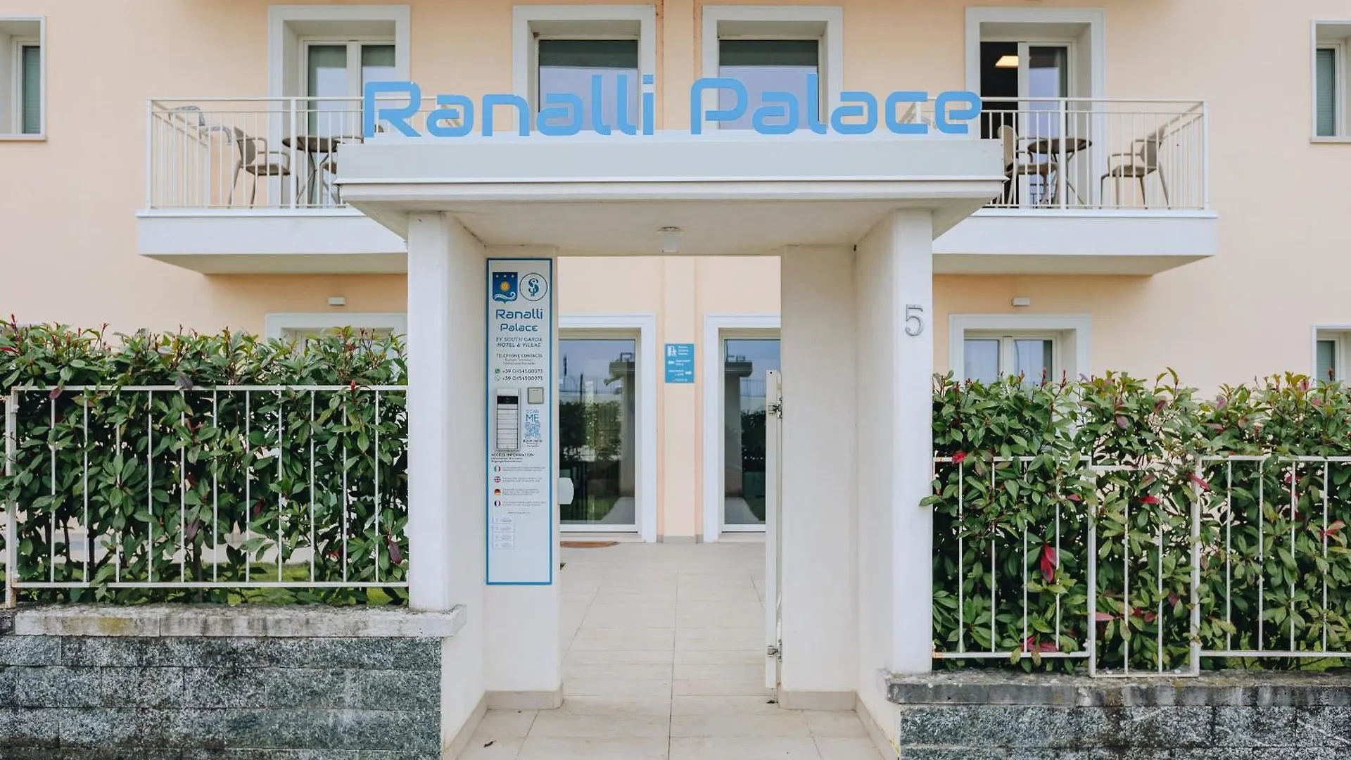 פסקיארה דל גארדה Ranalli Apartments Sole & Luna